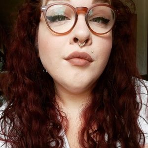 Meet your Posher, Kristina